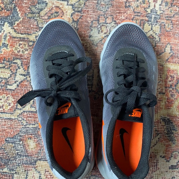 Big Kids Nike Vigor - Picture 2 of 3